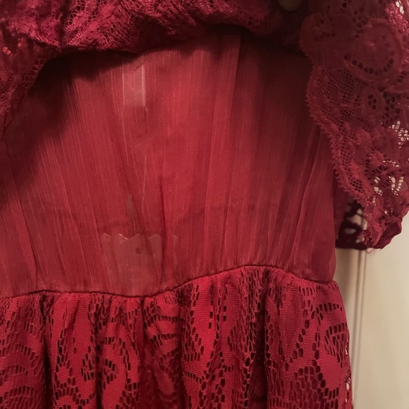 NWT. Red Lace short - mini dress in Medium. - Picture 6 of 7